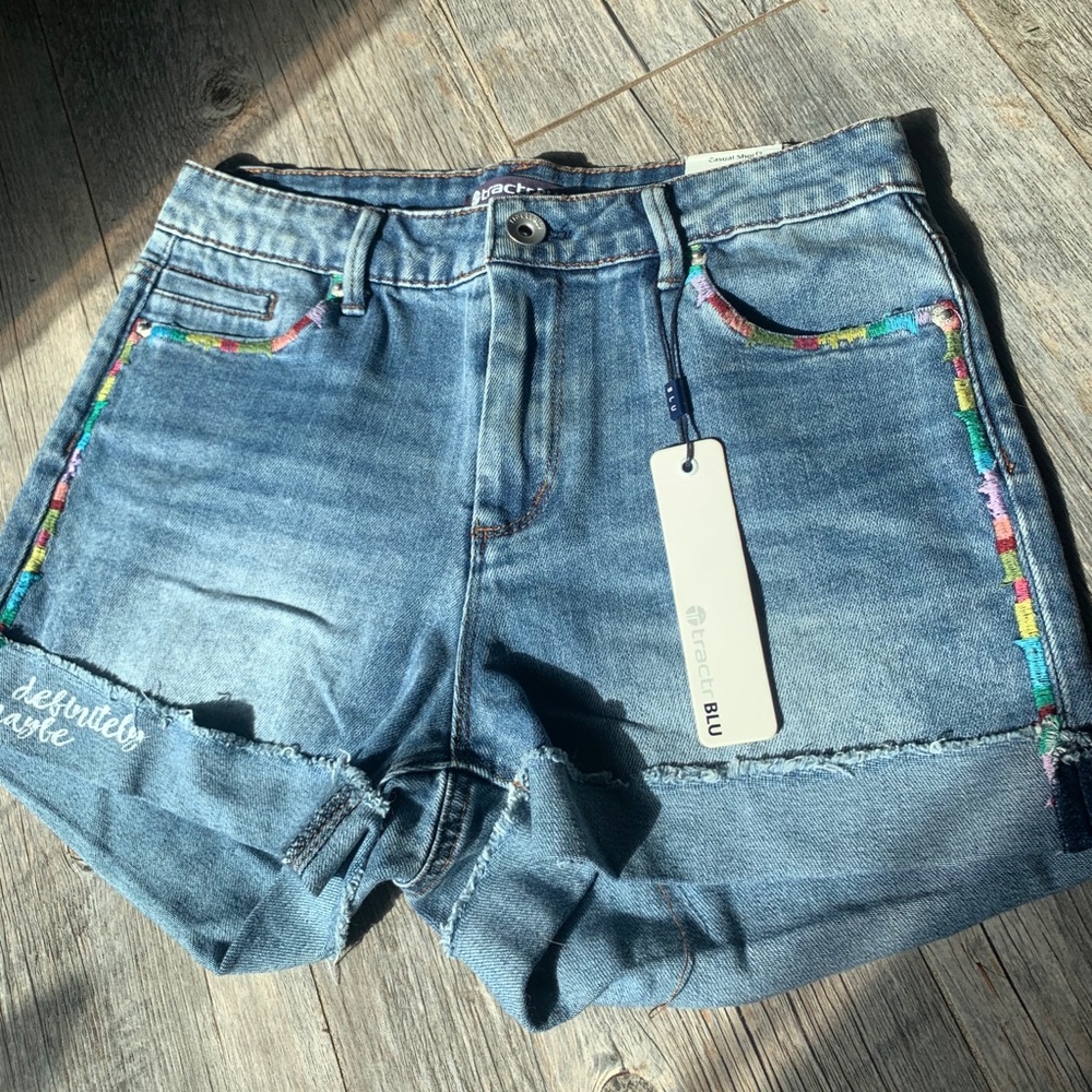 TRACTRBLUE High Waisted shorts